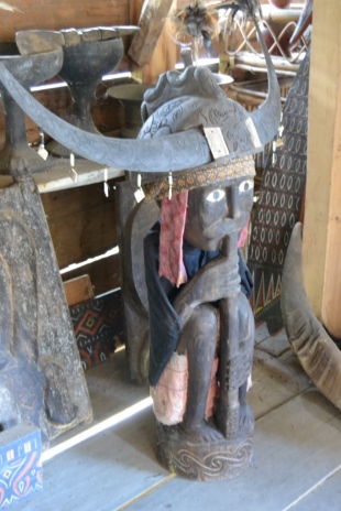 Tau-Tau, statue resembling a dead person
